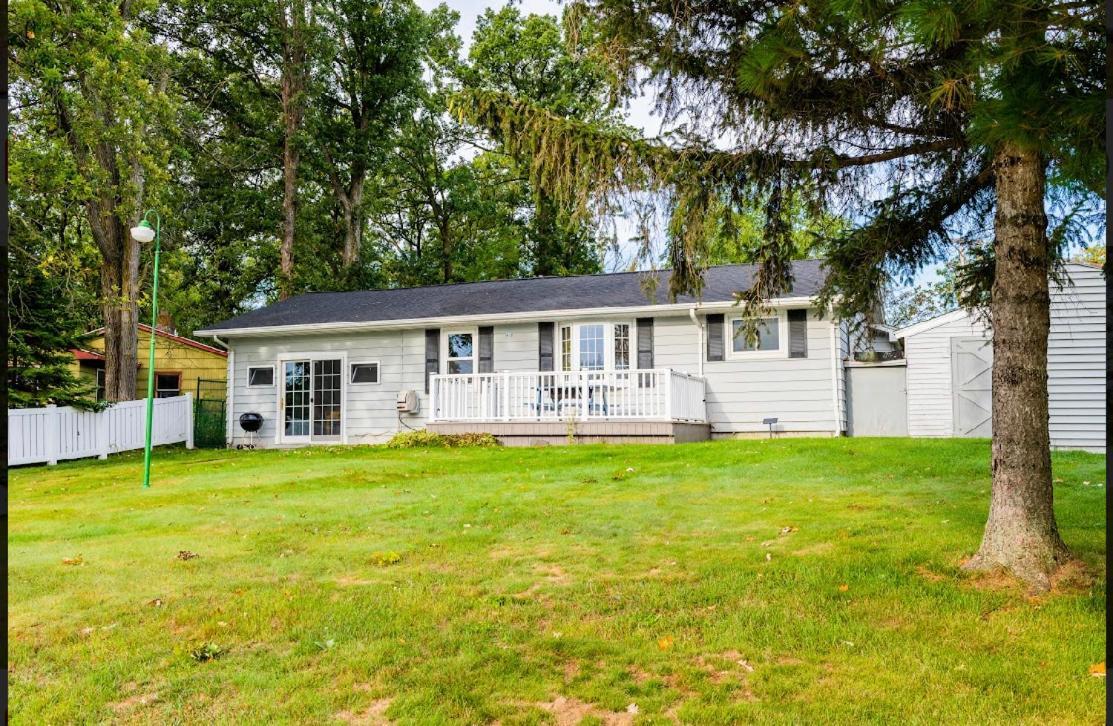 Rice Lake Hansen Bay Hideaway المظهر الخارجي الصورة